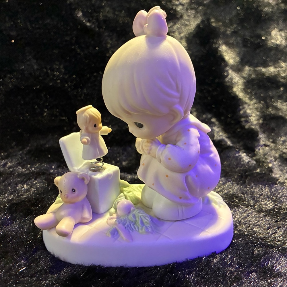Precious Moments Vintage 1994 “Just Poppin' In To Say Halo!" #523755